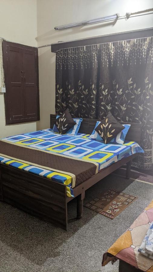 Hotel Kanchan Дехрадун Номер фото
